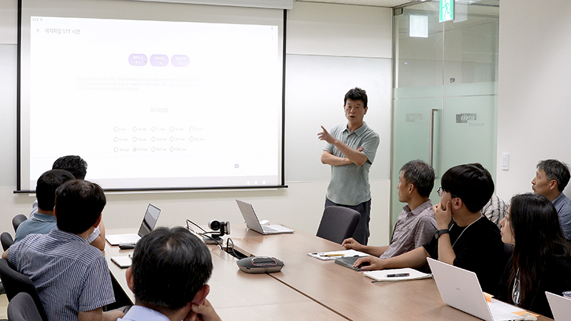 코난테크놀로지, 사내 기술 세미나서 온디바이스 AI 시연